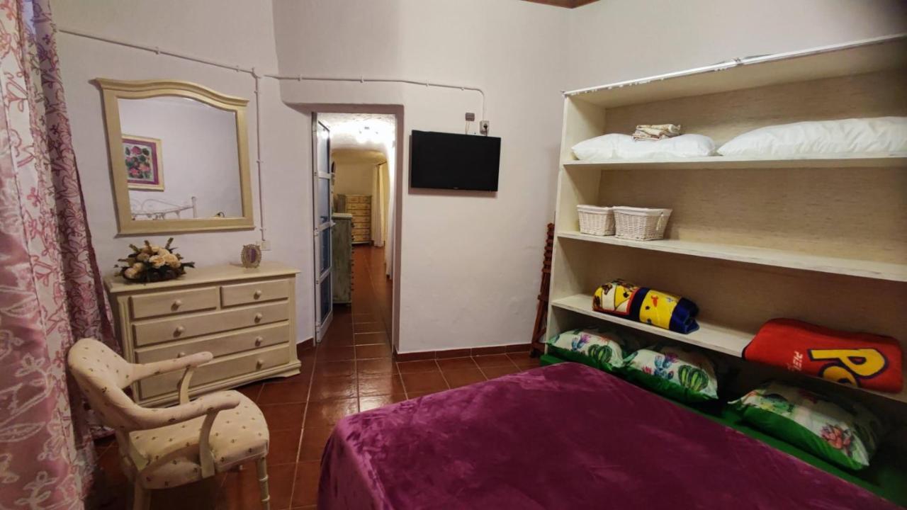 Casa De Abuela Petra Guest House Galdar Ngoại thất bức ảnh